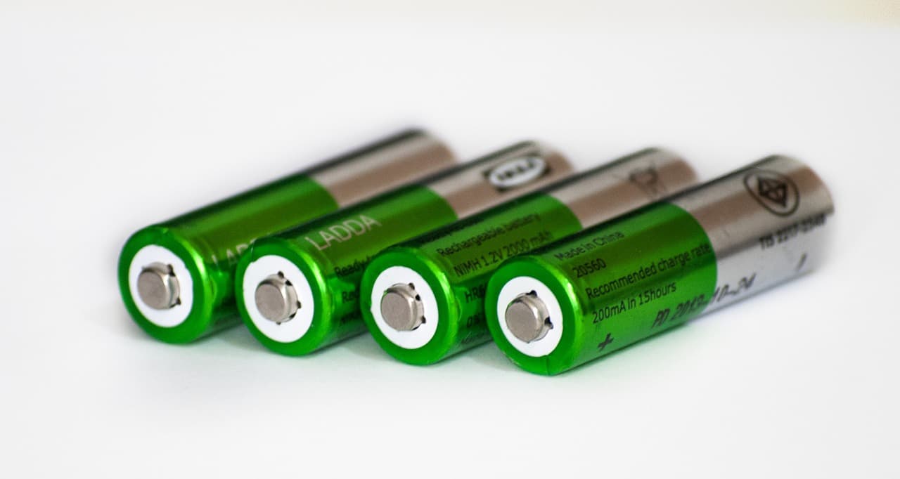 5 Gadgets for Monsoon Power Cuts That Actually Work in Bangladesh