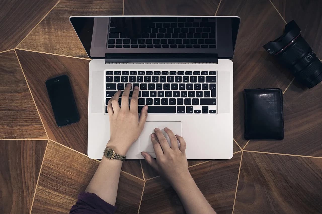 Gifts for People Who Have Everything: 9 Useful Tech Picks