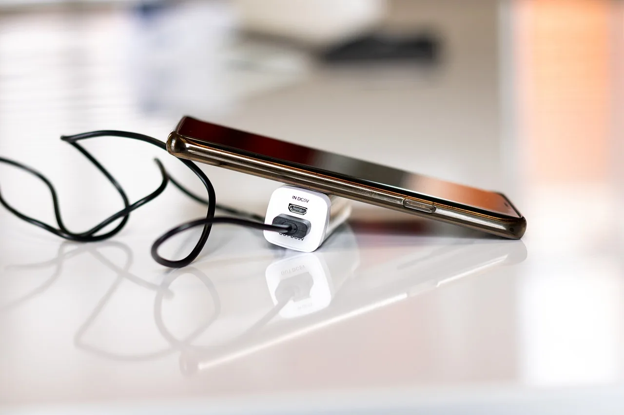 Fake Power Bank Bangladesh: 7 Ways to Spot One