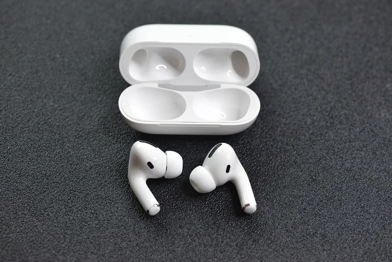 Wireless Earbuds Under 2000 in Bangladesh: What You Get